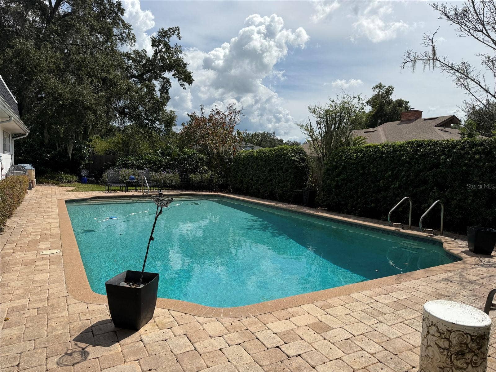 1114 WALD ROAD, Orlando, FL 32806 Pool with pavers