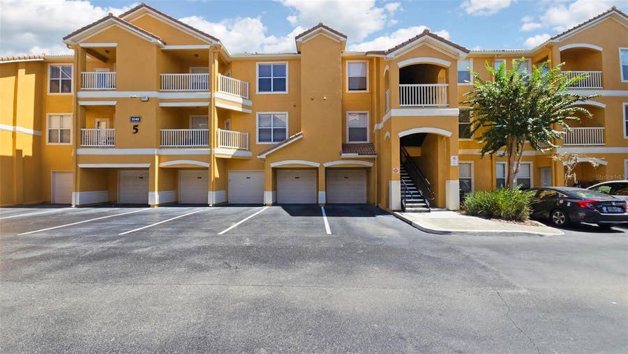 Property photo for 8848 VILLA VIEW CIRCLE, #206, Orlando, FL