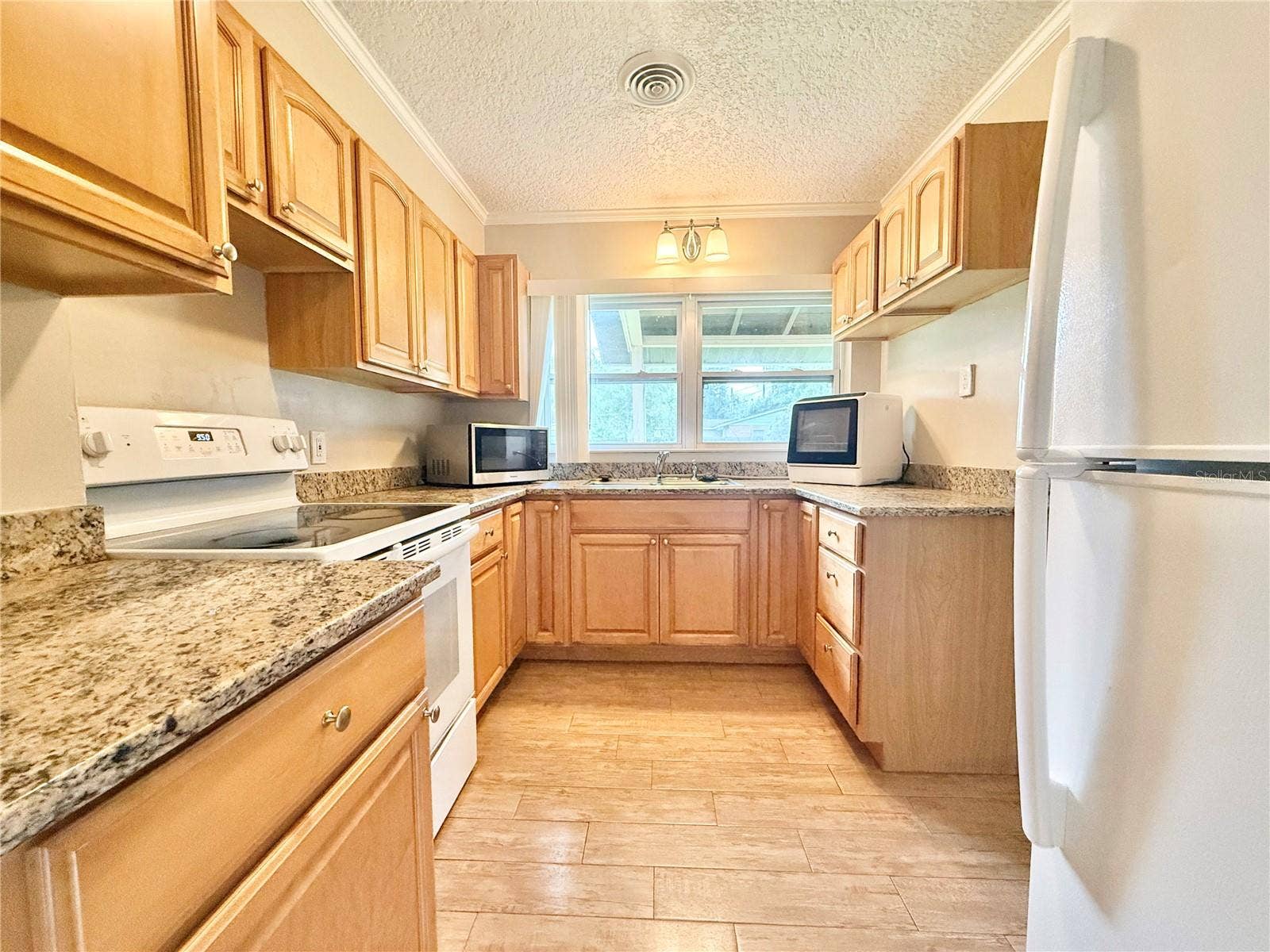 932 W PRINCETON STREET, Orlando, FL 32804