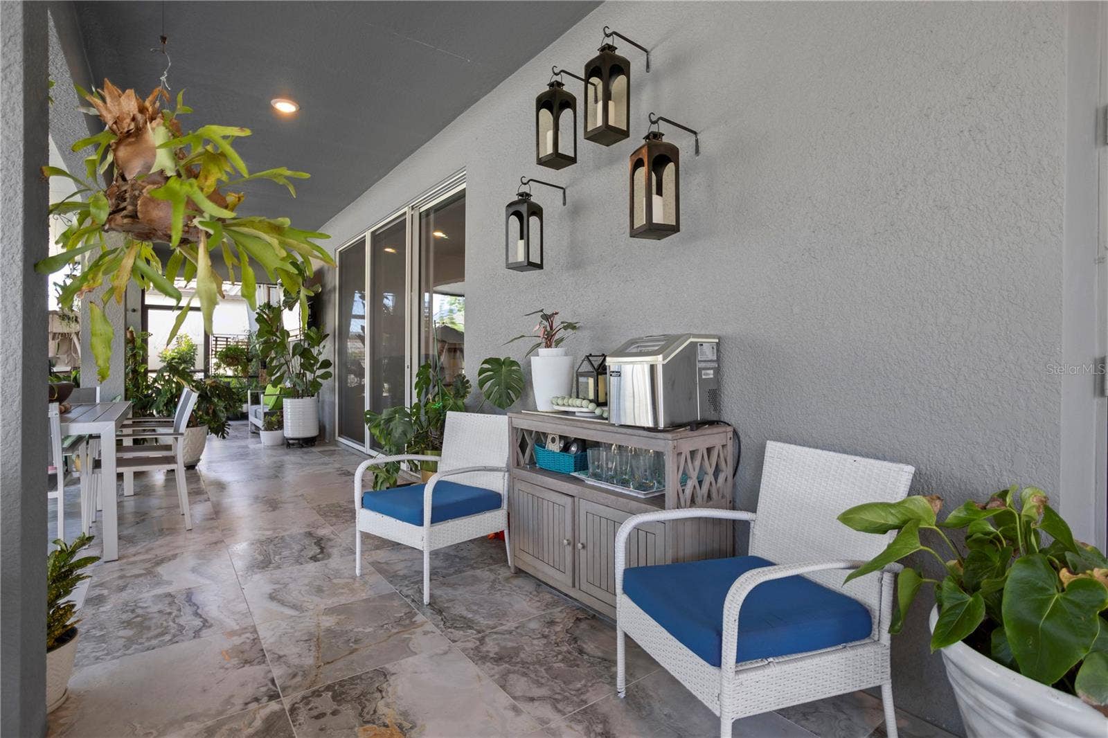 2052 WOOD THRUSH LANE, Winter Park, FL 32792 2052 WOOD THRUSH LANE, Winter Park, FL 32792