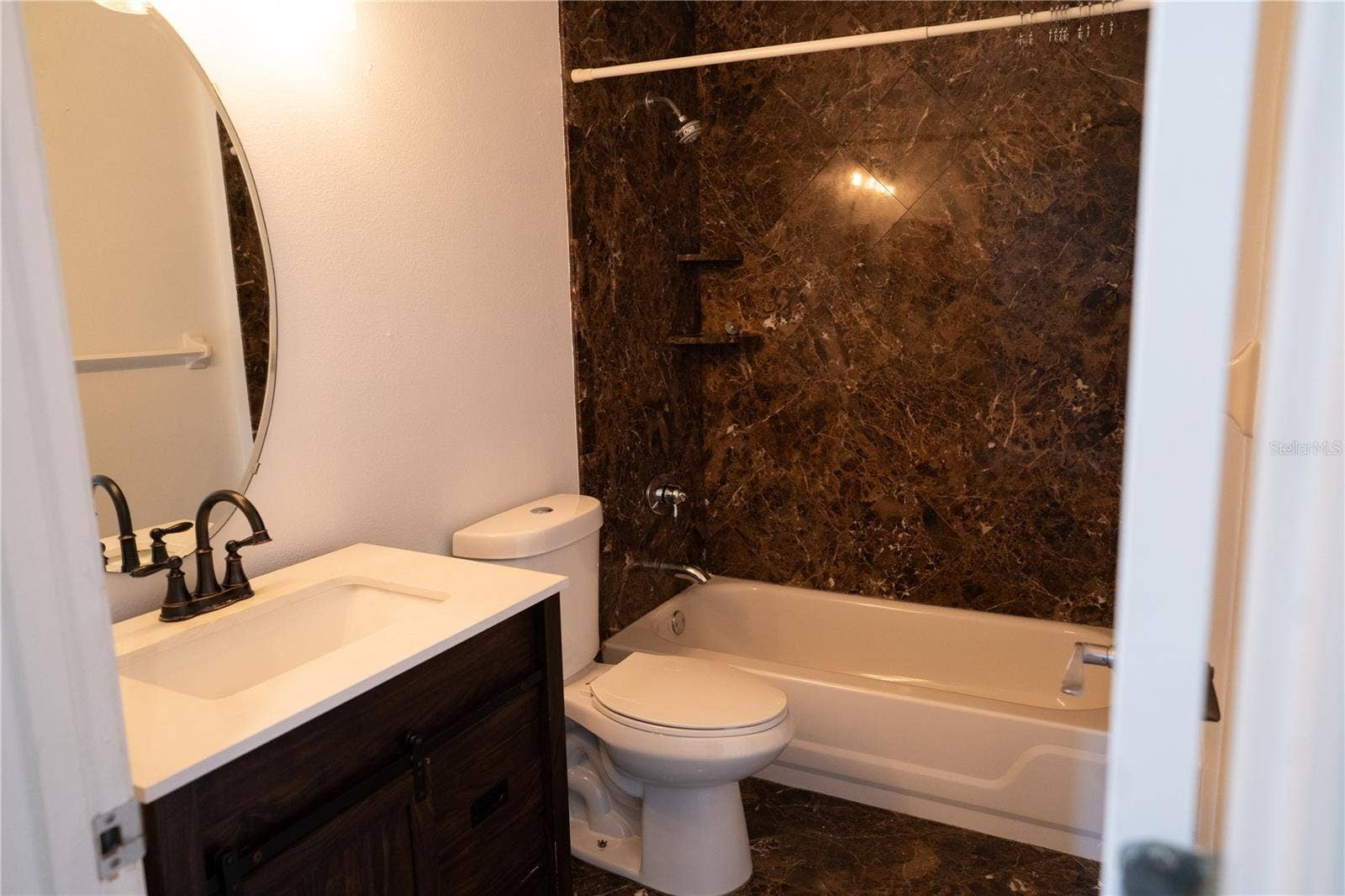 10103 FACET CT, Orlando, FL 32836 10103 FACET CT, Orlando, FL 32836