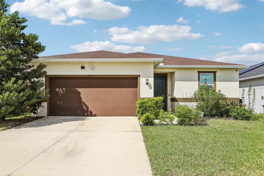 Property photo for 9454 SANDERS PARK PLACE, Seffner, FL