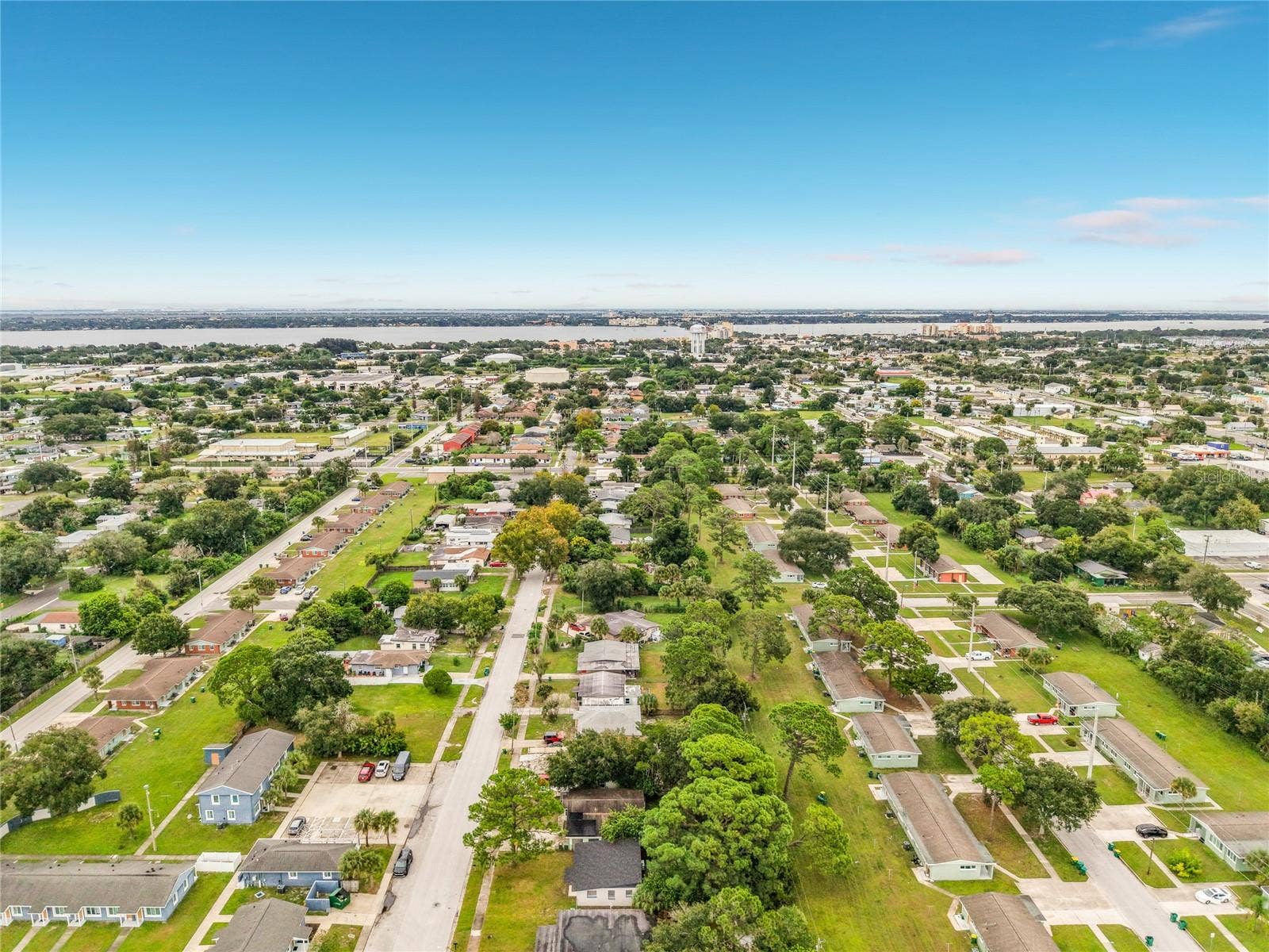 1127 GROVE AVENUE, Cocoa, FL 32922 1127 GROVE AVENUE, Cocoa, FL 32922