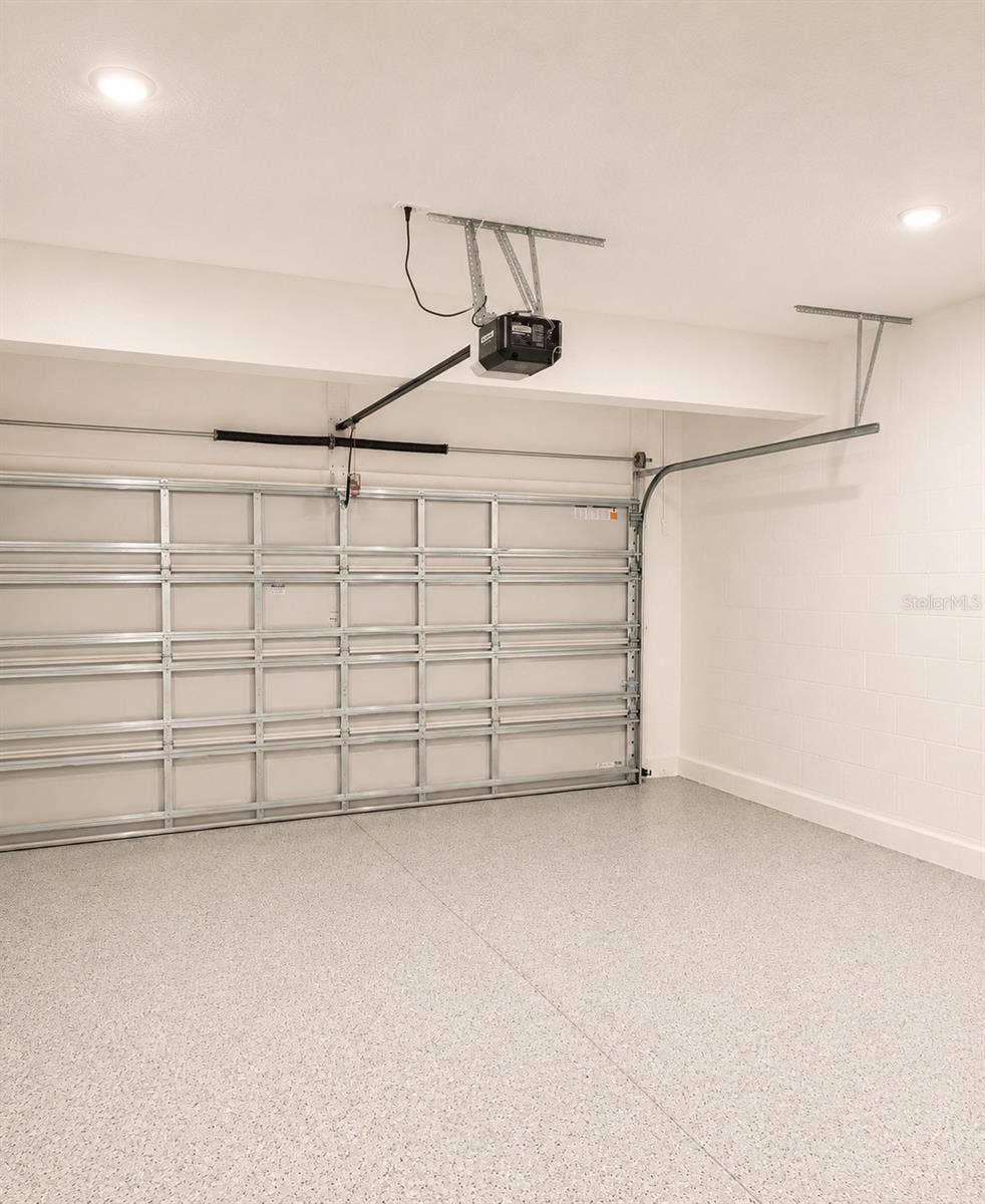 Attached Garage