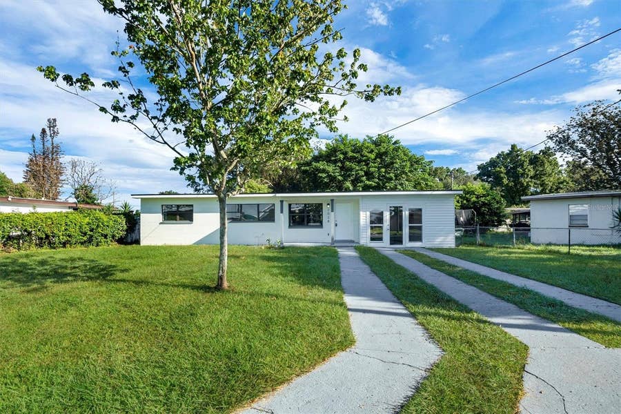 Property photo for 2028 CRYSTAL COURT S, Lakeland, FL