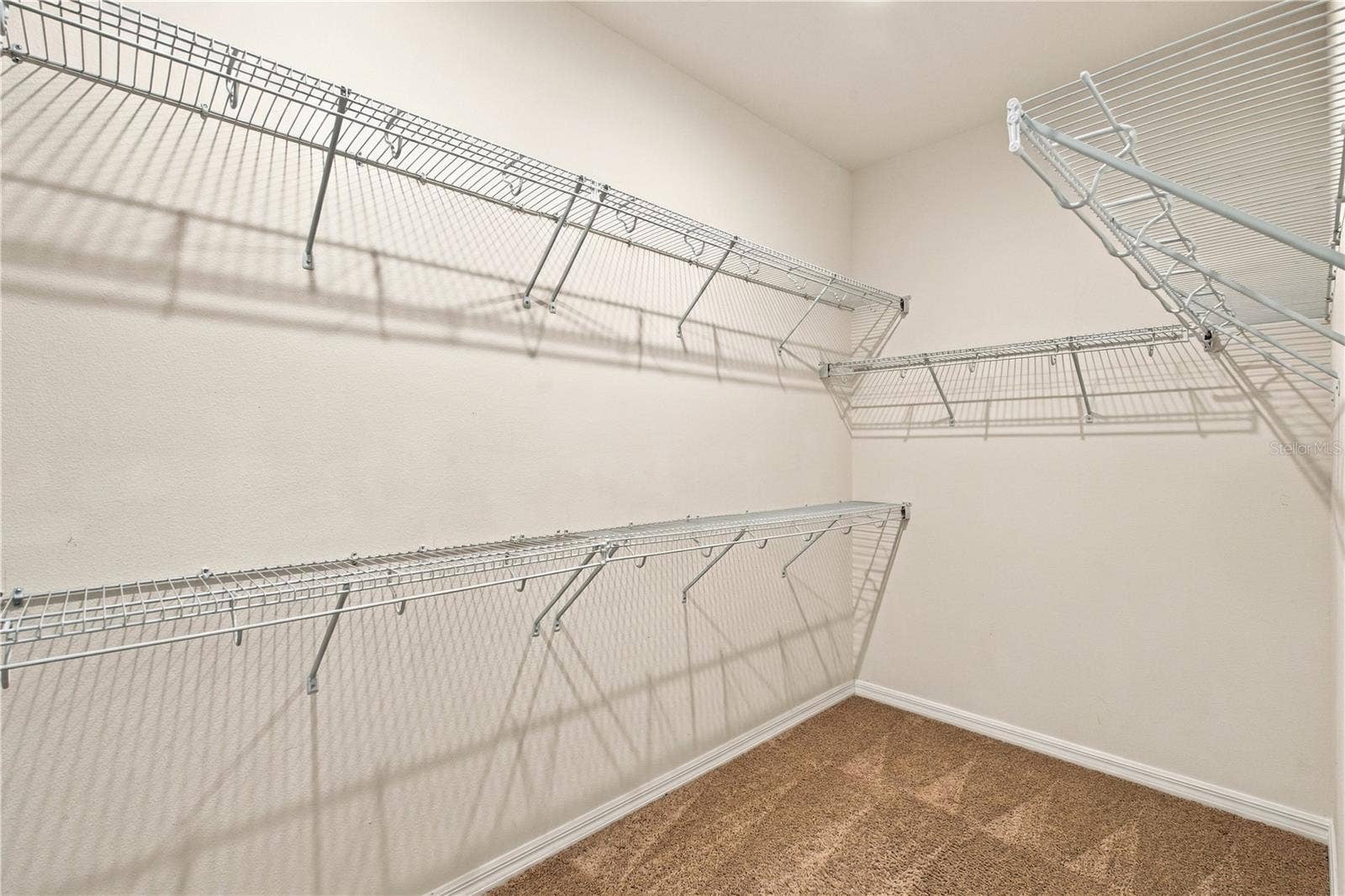 2500 AVIAN LOOP, Kissimmee, FL 34741