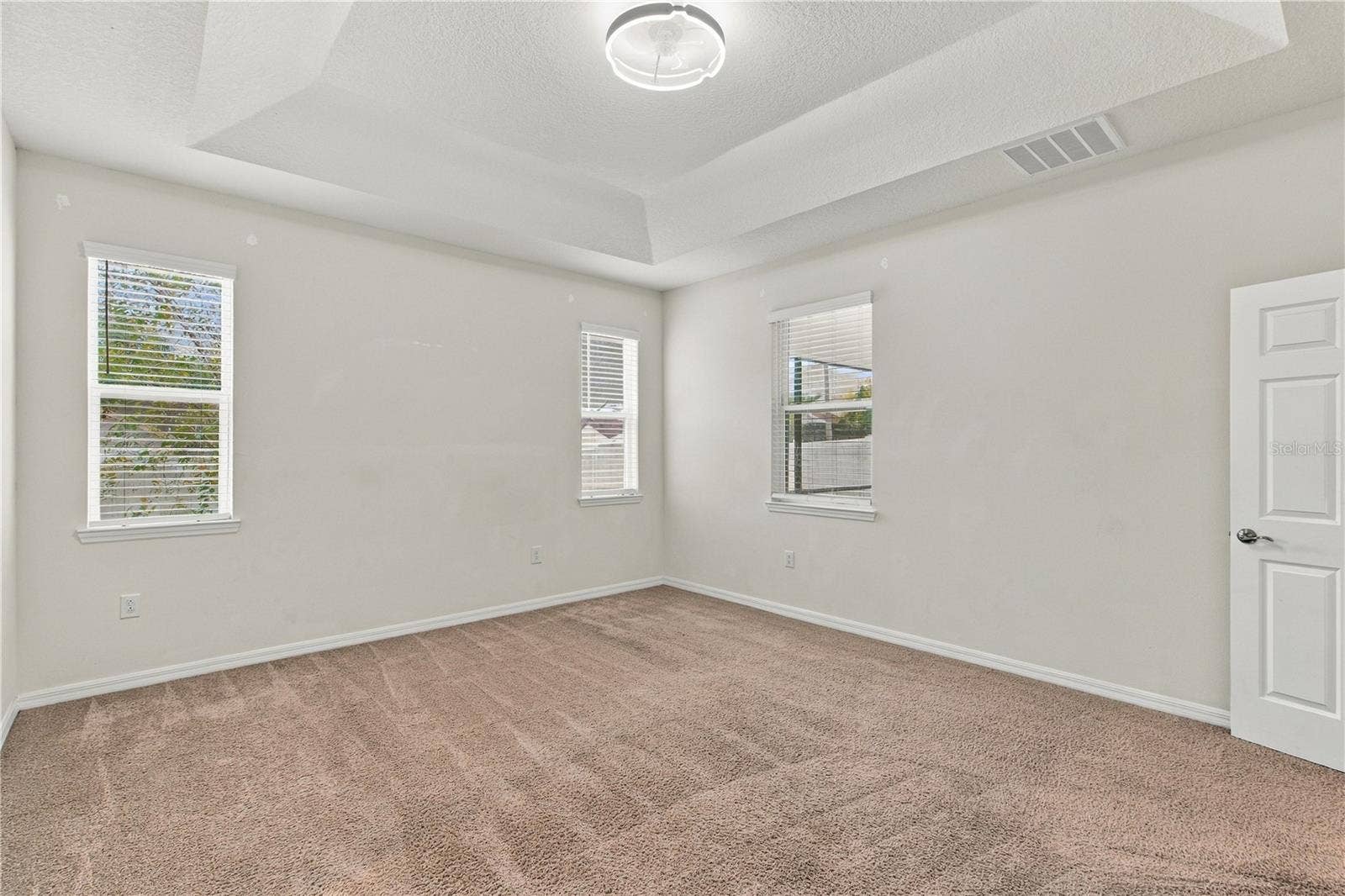 2500 AVIAN LOOP, Kissimmee, FL 34741