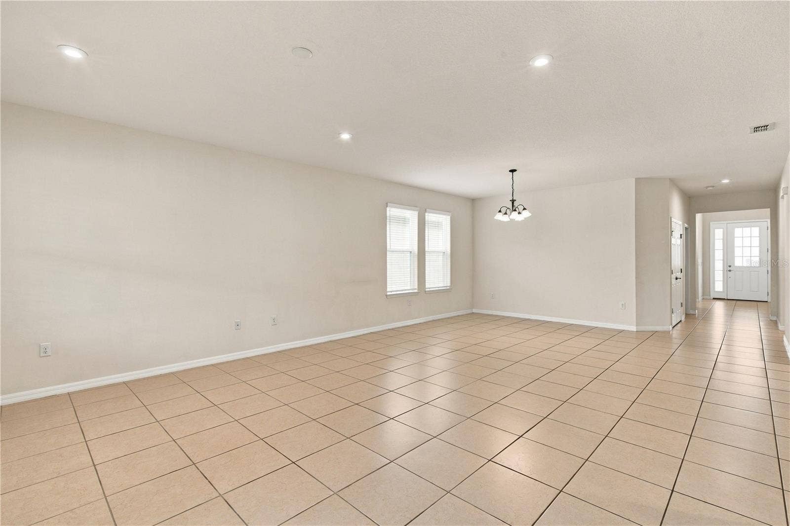 2500 AVIAN LOOP, Kissimmee, FL 34741