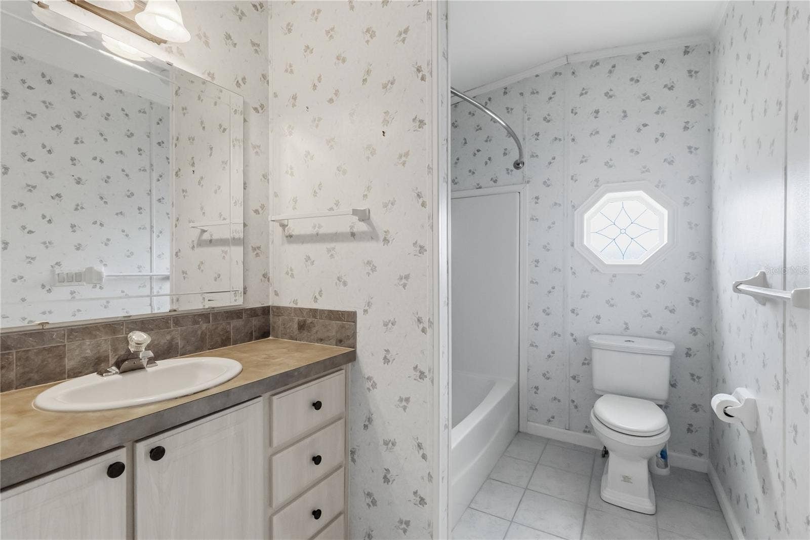 2484 LONGPINE LANE, St Cloud, FL 34772