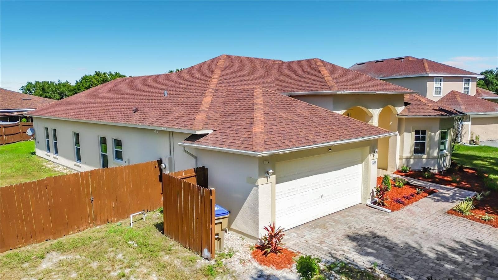 4203 LUGANO COURT, Kissimmee, FL 34746 4203 LUGANO COURT, Kissimmee, FL 34746
