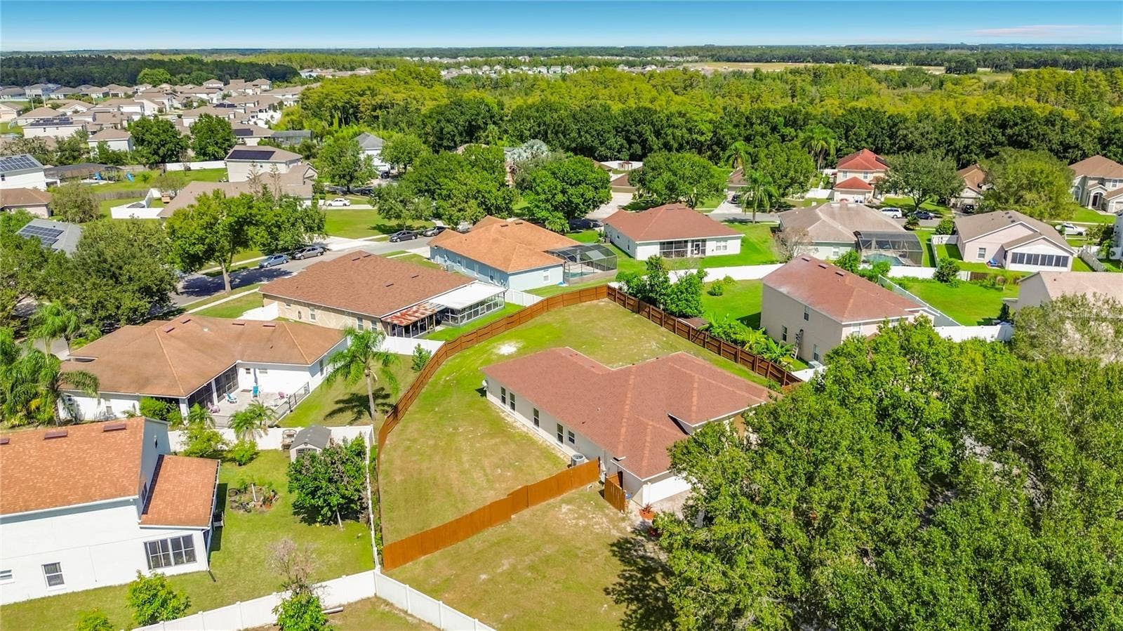 4203 LUGANO COURT, Kissimmee, FL 34746 4203 LUGANO COURT, Kissimmee, FL 34746