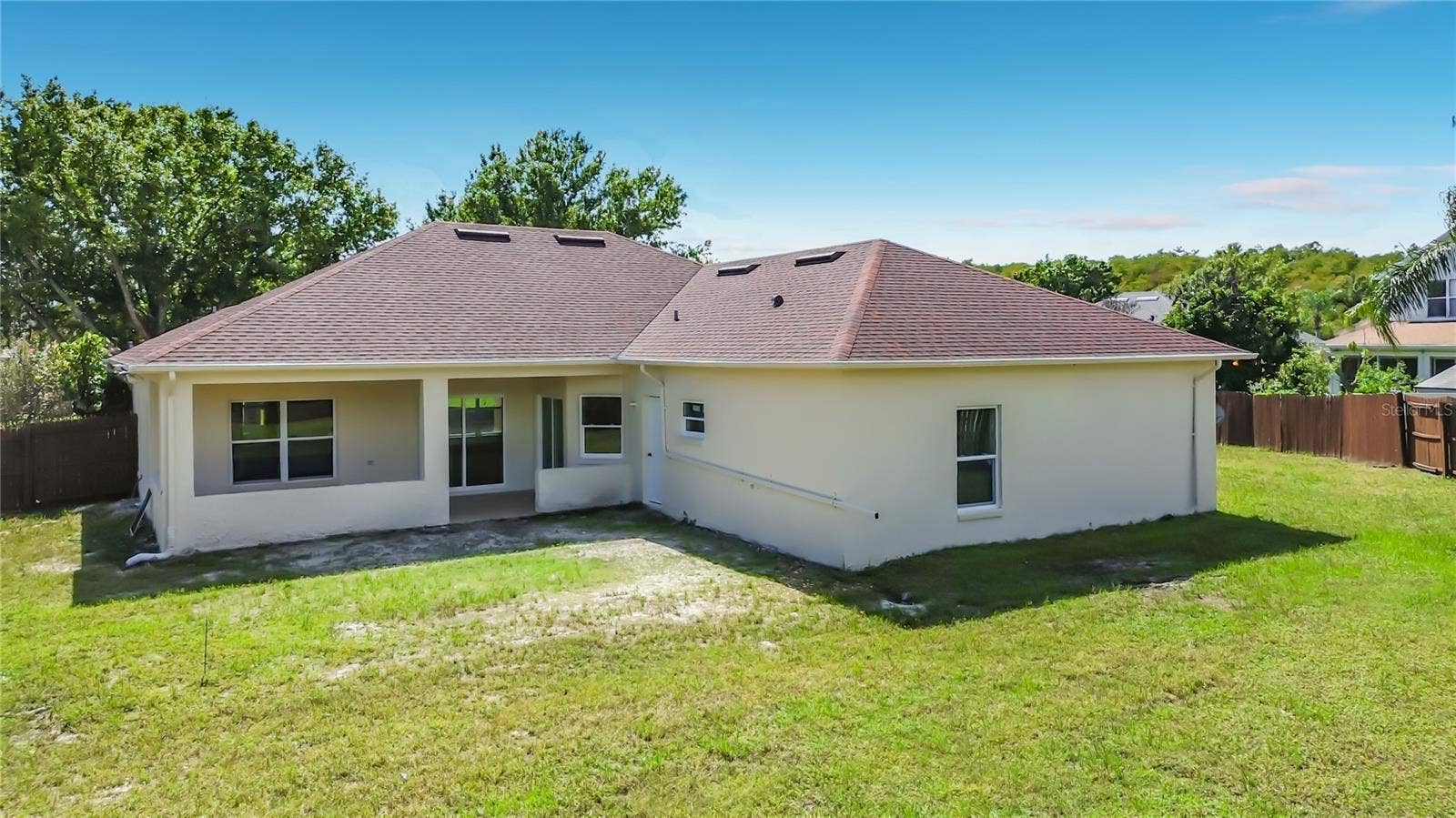 4203 LUGANO COURT, Kissimmee, FL 34746 4203 LUGANO COURT, Kissimmee, FL 34746