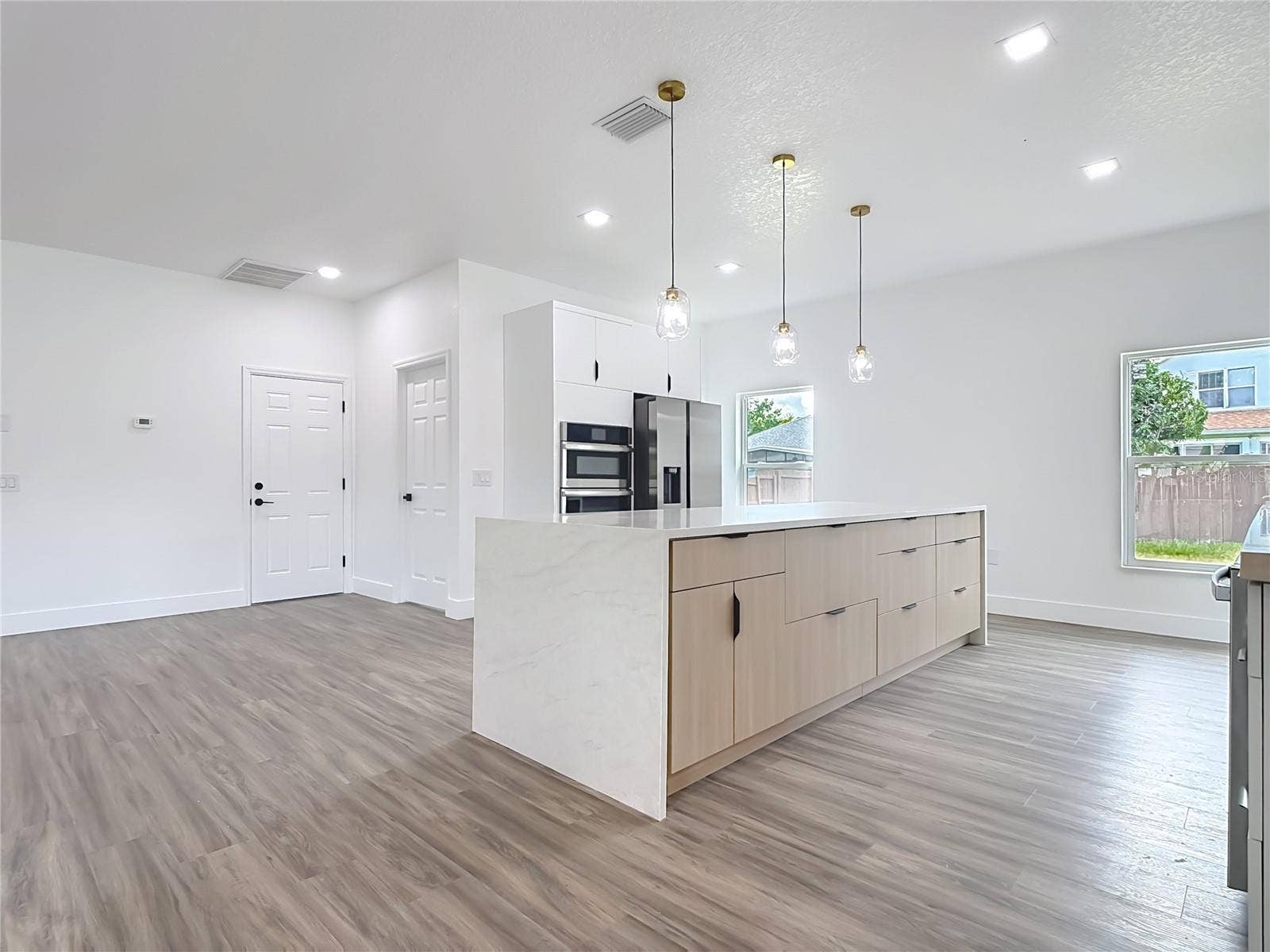 4203 LUGANO COURT, Kissimmee, FL 34746 4203 LUGANO COURT, Kissimmee, FL 34746