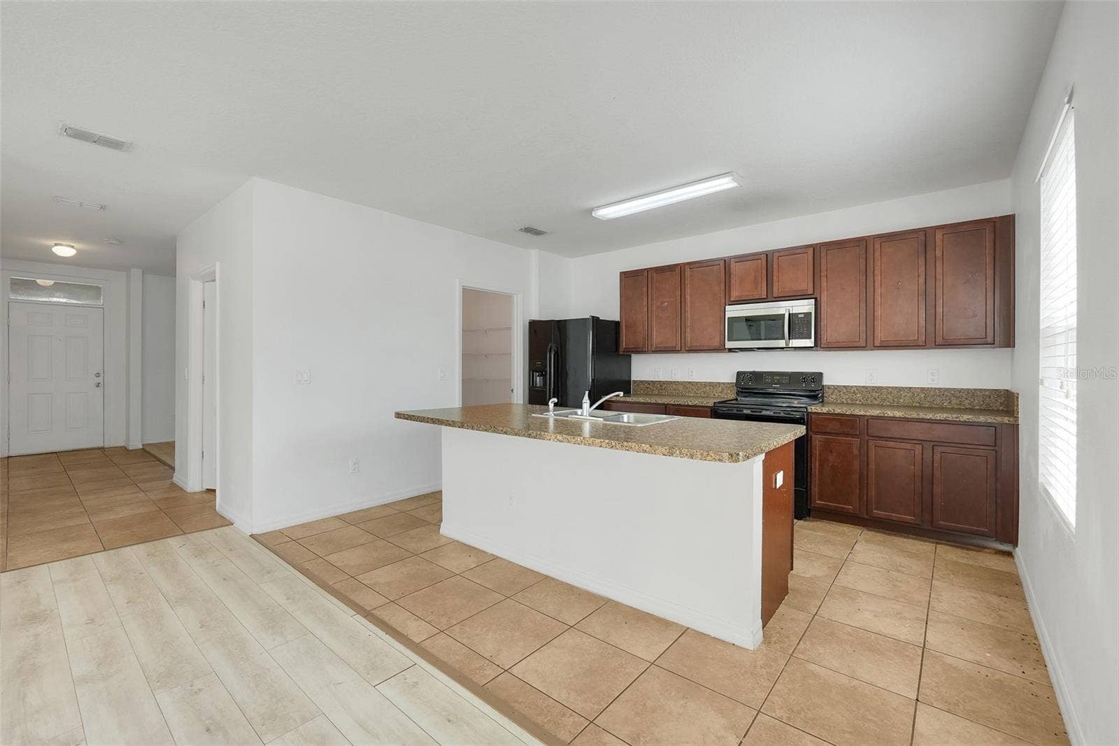 16616 BROADFORD LANE, Clermont, FL 34714 16616 BROADFORD LANE, Clermont, FL 34714
