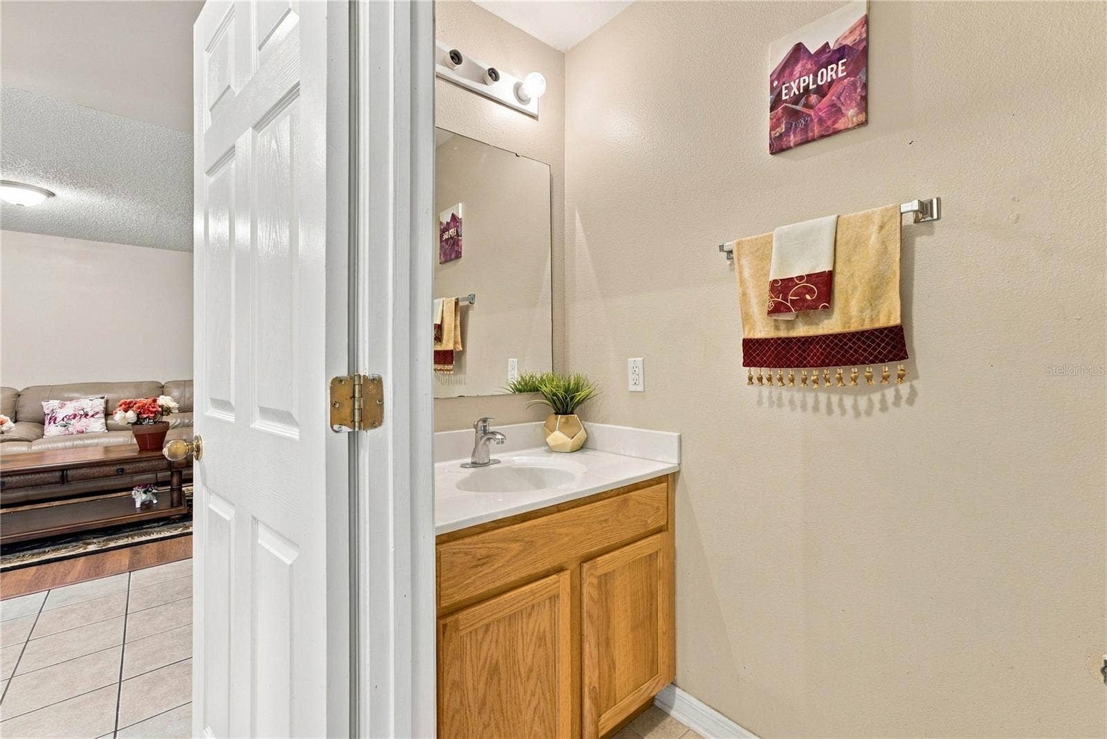 2818 SHEILA DRIVE, Apopka, FL 32712