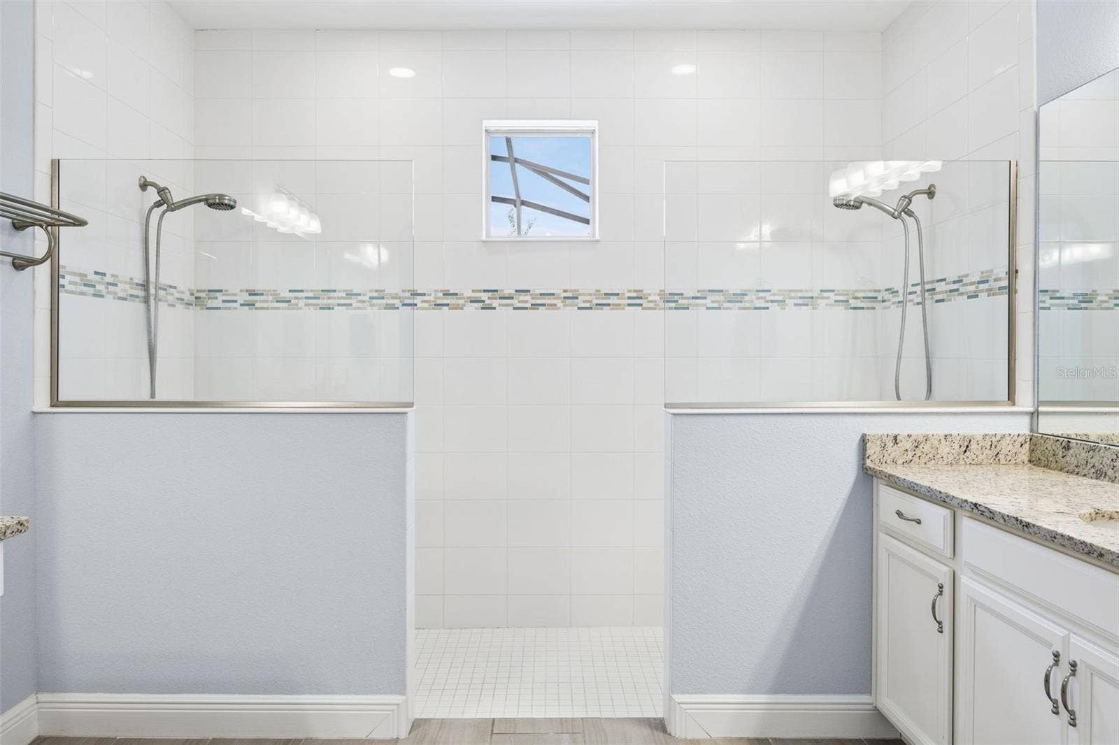 10048 BEACH PORT DRIVE, Winter Garden, FL 34787 Double Shower