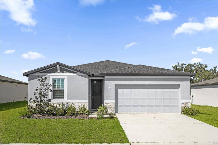 Property photo for 1329 OAK VALLEY DRIVE, Auburndale, FL