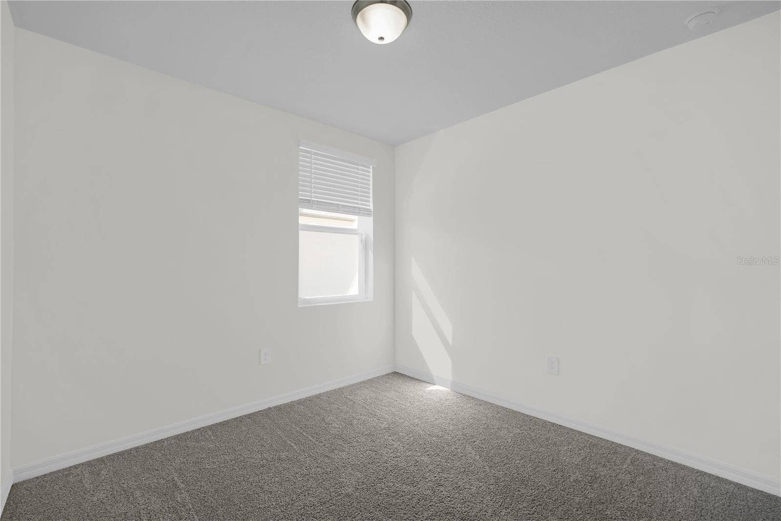 1329 OAK VALLEY DRIVE, Auburndale, FL 33823 1329 OAK VALLEY DRIVE, Auburndale, FL 33823
