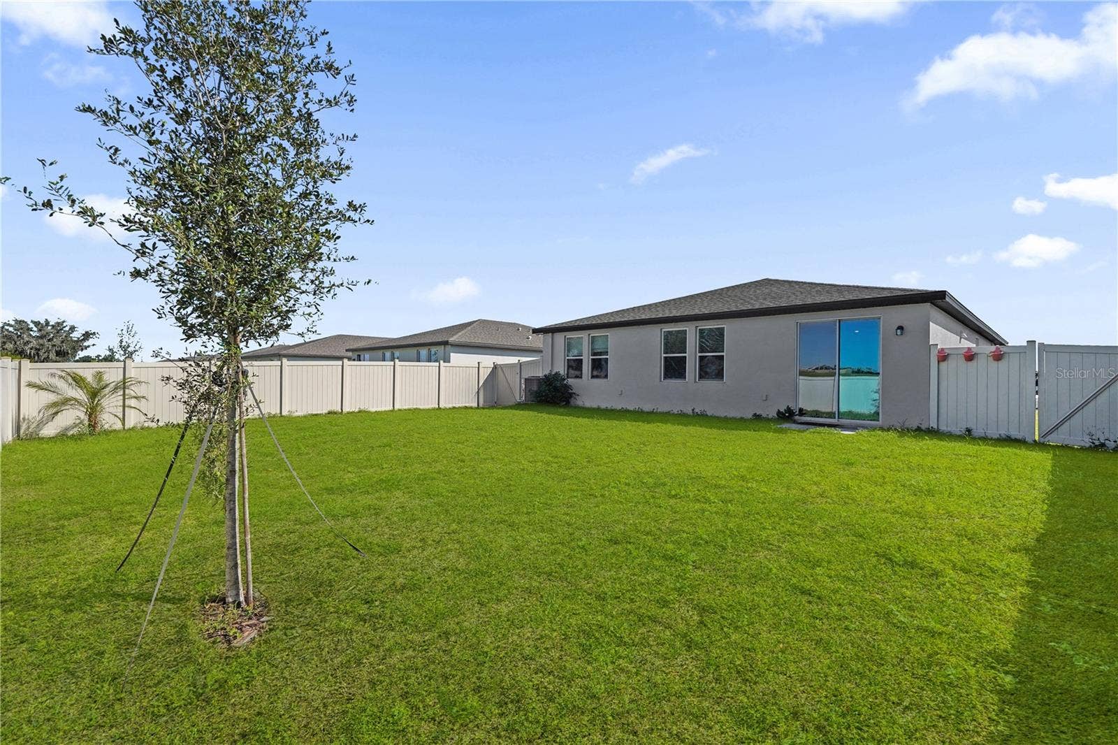 1329 OAK VALLEY DRIVE, Auburndale, FL 33823 1329 OAK VALLEY DRIVE, Auburndale, FL 33823