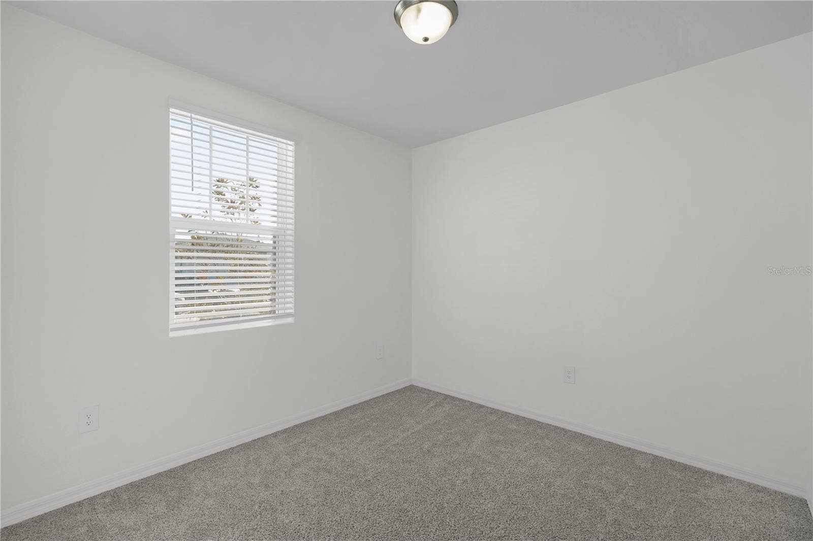 1329 OAK VALLEY DRIVE, Auburndale, FL 33823 1329 OAK VALLEY DRIVE, Auburndale, FL 33823