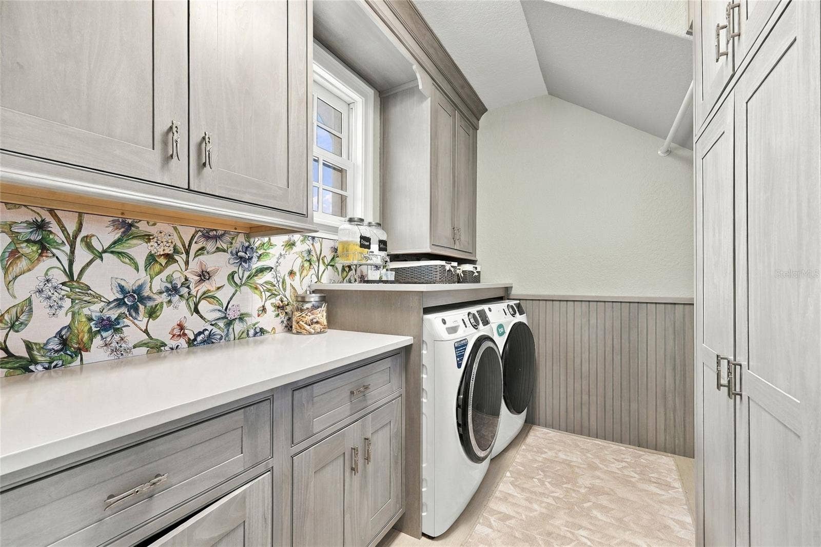 9602 MAYWOOD DRIVE, Windermere, FL 34786 9602 MAYWOOD DRIVE, Windermere, FL 34786