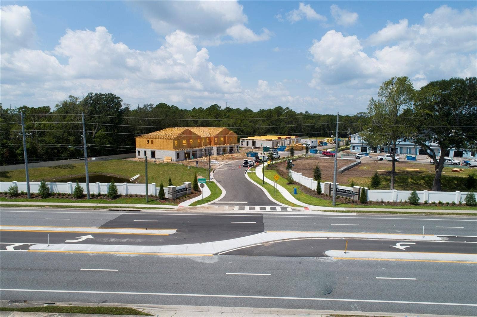 6059 FELLOW WAGON WAY, Orlando, FL 32822 6059 FELLOW WAGON WAY, Orlando, FL 32822