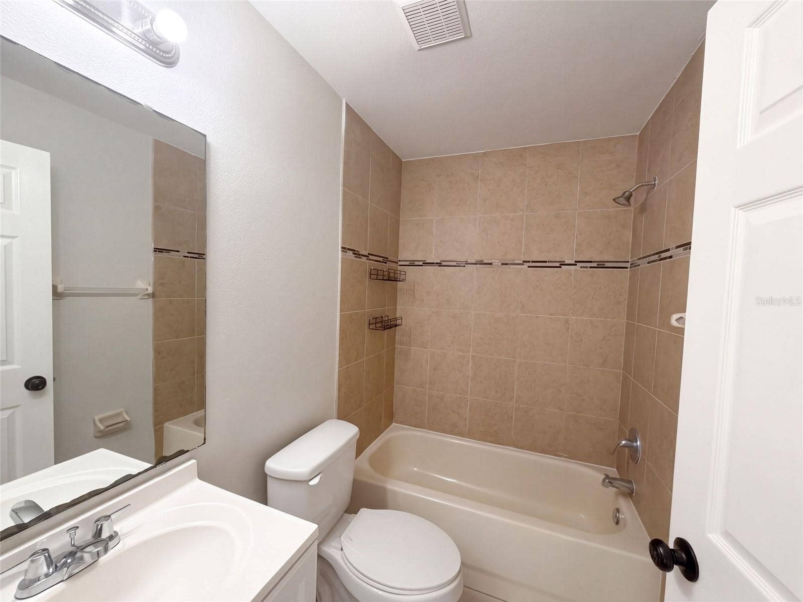 13319 CASPIAN LANE, Clermont, FL 34711 13319 CASPIAN LANE, Clermont, FL 34711
