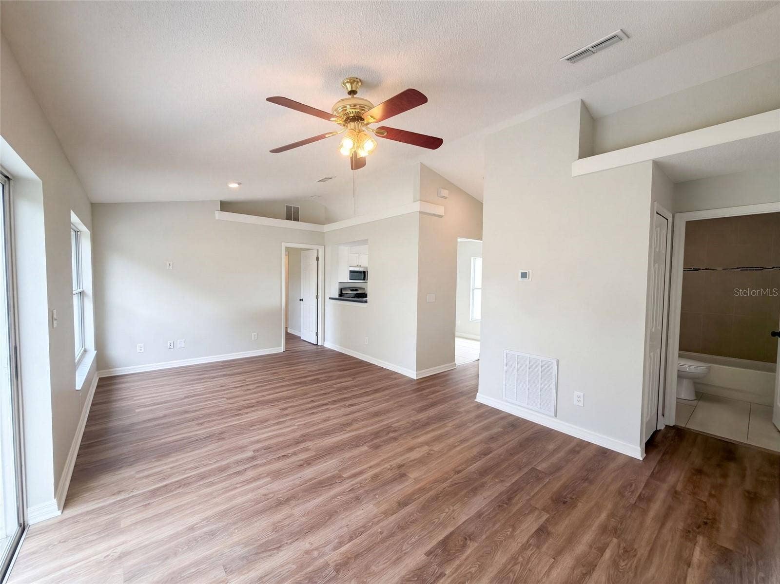 13319 CASPIAN LANE, Clermont, FL 34711 13319 CASPIAN LANE, Clermont, FL 34711