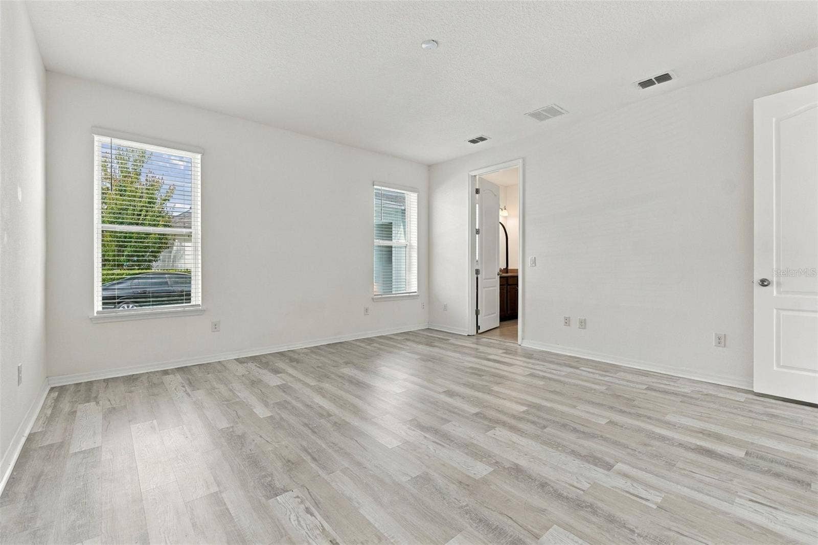 8518 NEMOURS PARKWAY, Orlando, FL 32827