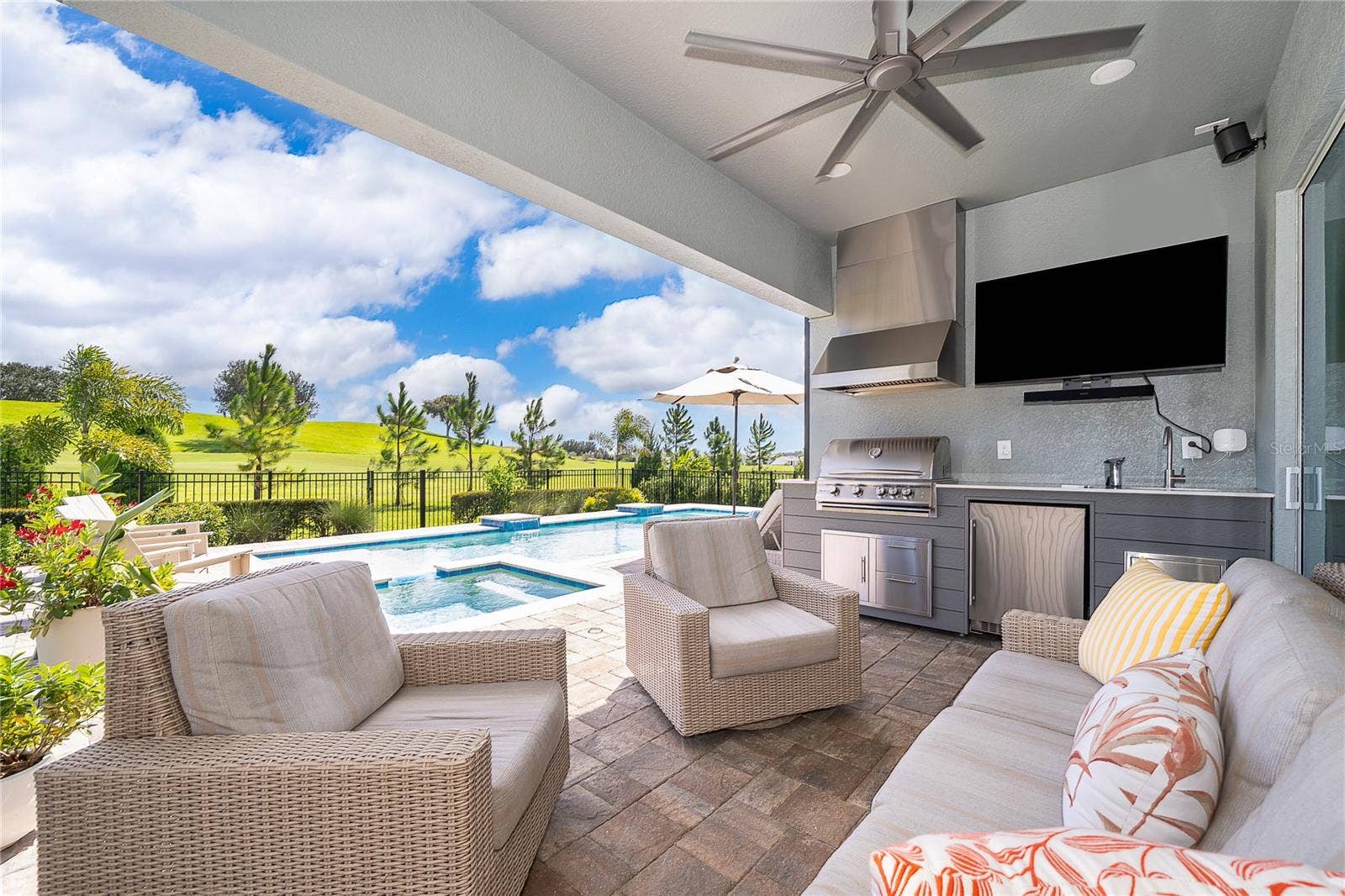 16230 VOLTERRA POINT, Bella Collina, FL 34756