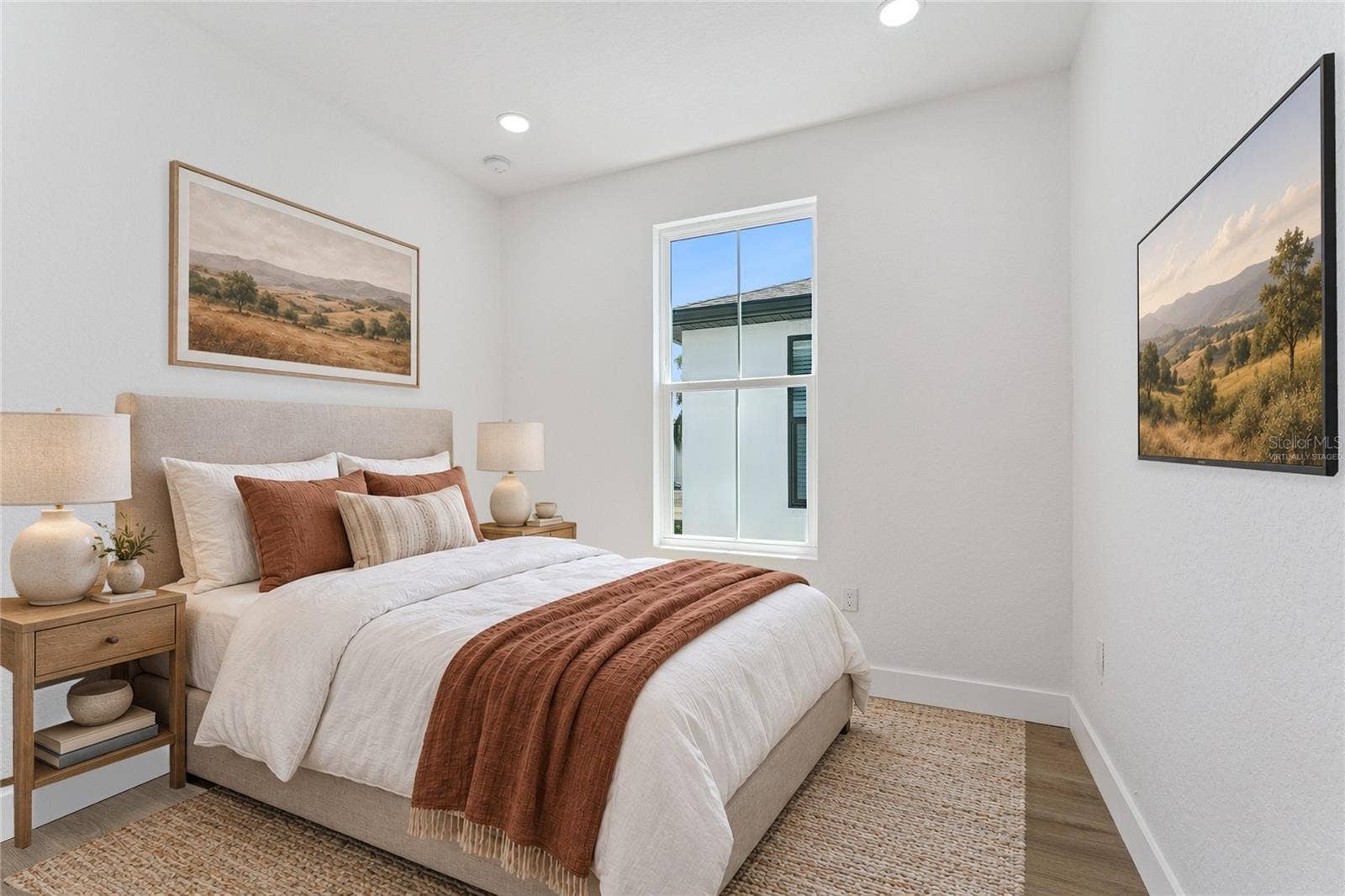 3456 FAIRWAY LANE, Orlando, FL 32804 Virtually Staged - A second guest bedroom is featured in this guest house.