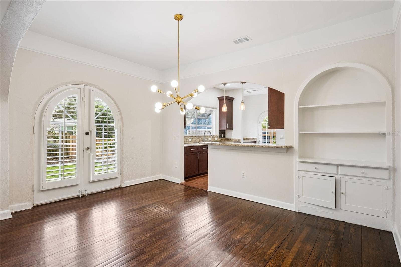 215 S LAWSONA BOULEVARD, Orlando, FL 32801 Dining Room