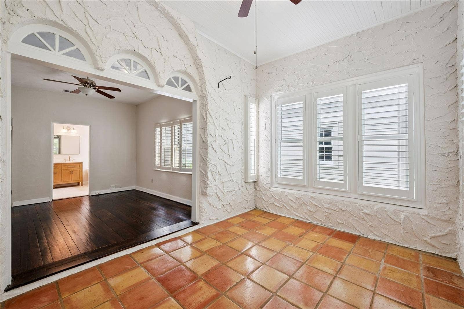 215 S LAWSONA BOULEVARD, Orlando, FL 32801 Primary Suite Sitting Room