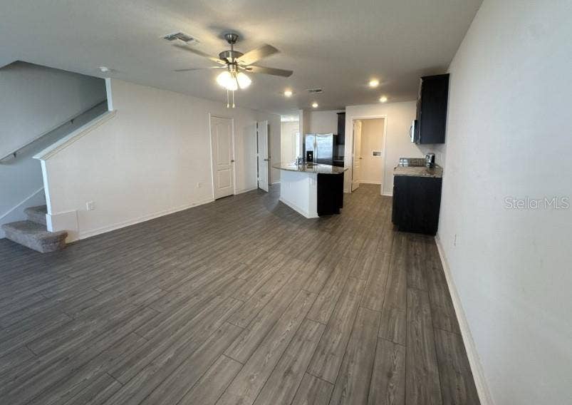 1695 WYNFORD CIRCLE, Tavares, FL 32778 1695 WYNFORD CIRCLE, Tavares, FL 32778