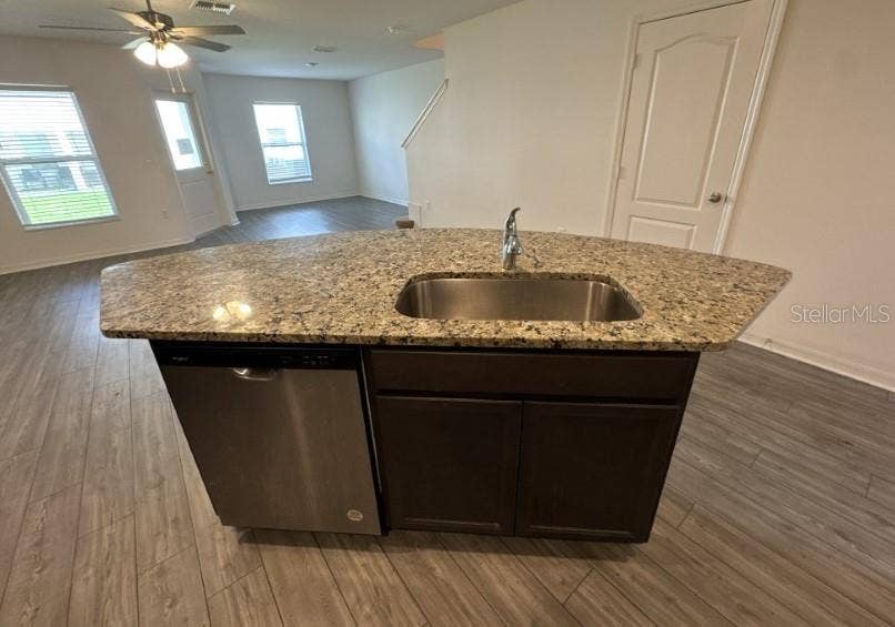 1695 WYNFORD CIRCLE, Tavares, FL 32778 1695 WYNFORD CIRCLE, Tavares, FL 32778