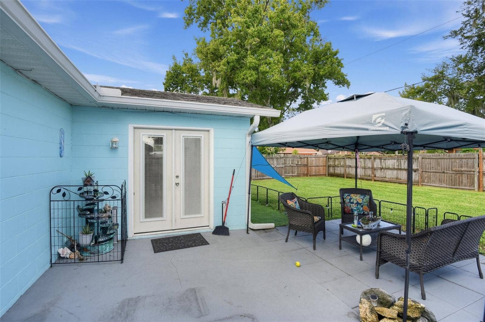 1959 MENGER CIRCLE, South Daytona, FL 32119 1959 MENGER CIRCLE, South Daytona, FL 32119