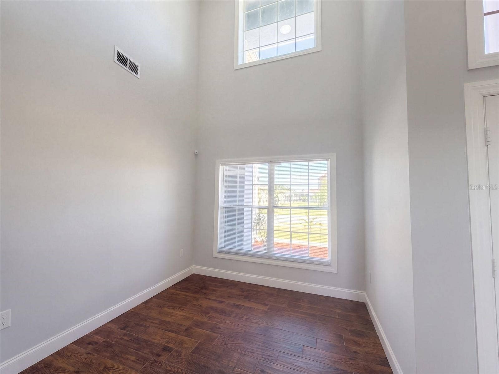 2541 JASMINE TRACE DRIVE, Kissimmee, FL 34758 2541 JASMINE TRACE DRIVE, Kissimmee, FL 34758