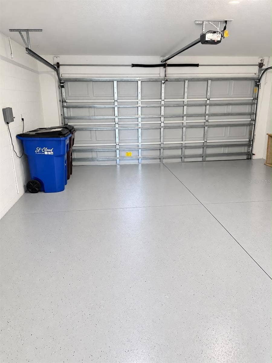 285 PINEYWOODS STREET, St Cloud, FL 34772 Two Car Garage