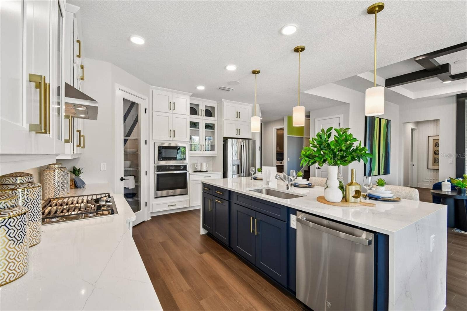 3683 WOLVES CREEK PLACE, Apopka, FL 32712 3683 WOLVES CREEK PLACE, Apopka, FL 32712