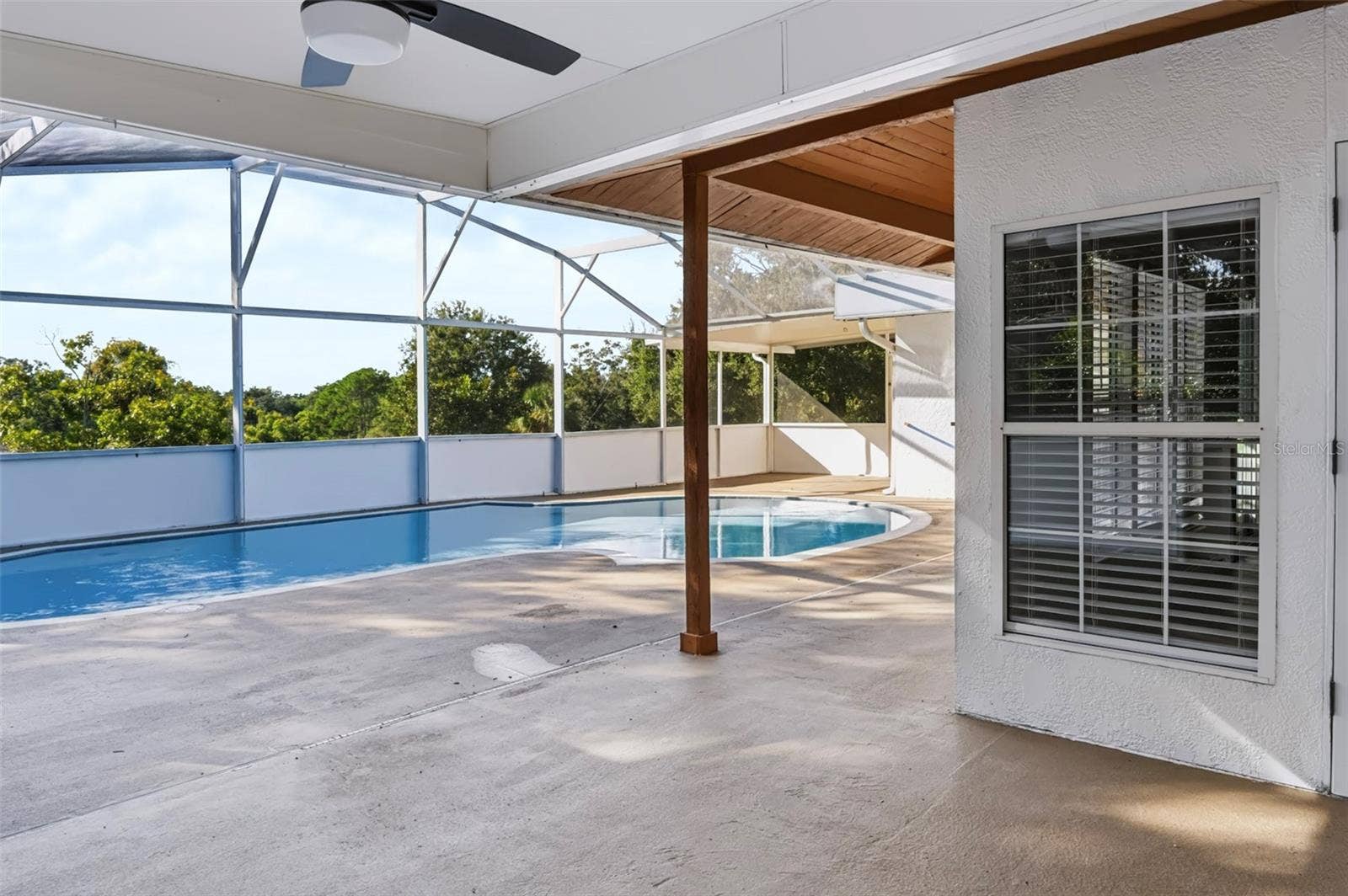 1910 LONG POND DRIVE, Longwood, FL 32779 1910 LONG POND DRIVE, Longwood, FL 32779