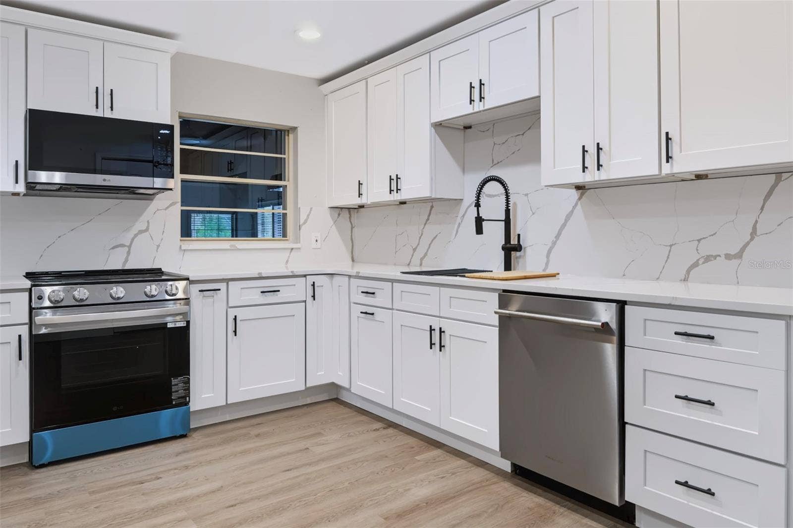 1910 LONG POND DRIVE, Longwood, FL 32779 1910 LONG POND DRIVE, Longwood, FL 32779