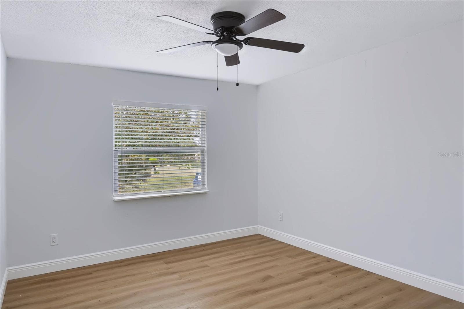 1910 LONG POND DRIVE, Longwood, FL 32779 1910 LONG POND DRIVE, Longwood, FL 32779