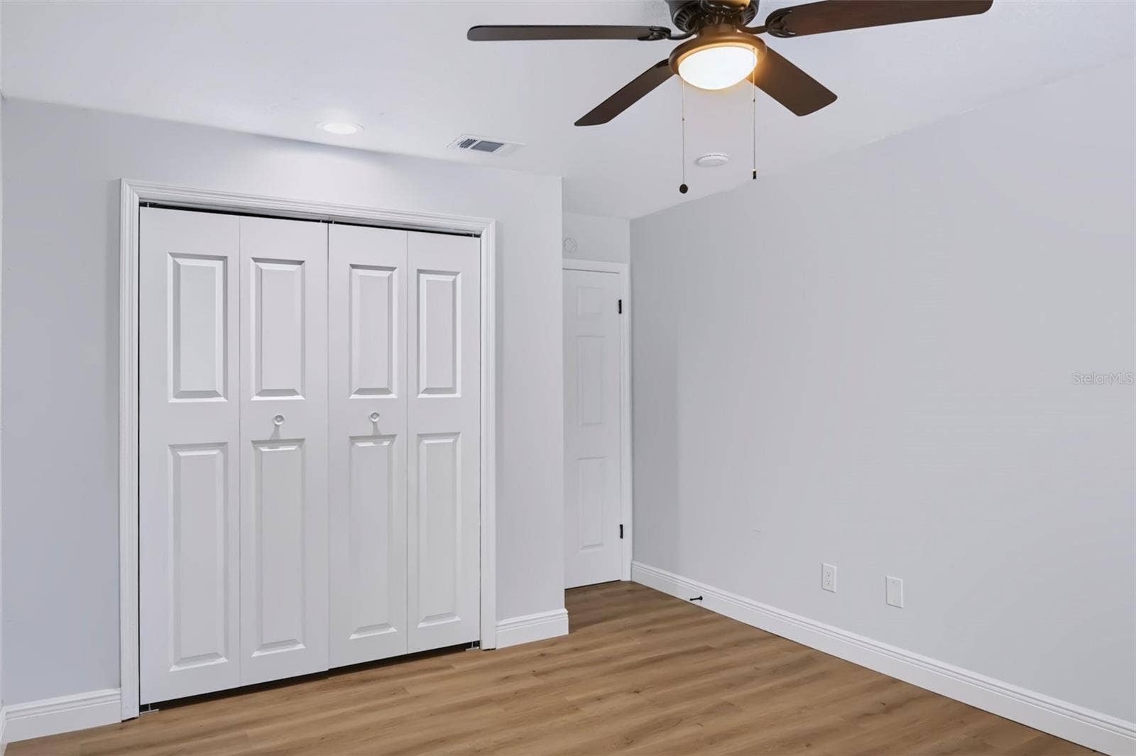 1910 LONG POND DRIVE, Longwood, FL 32779 1910 LONG POND DRIVE, Longwood, FL 32779