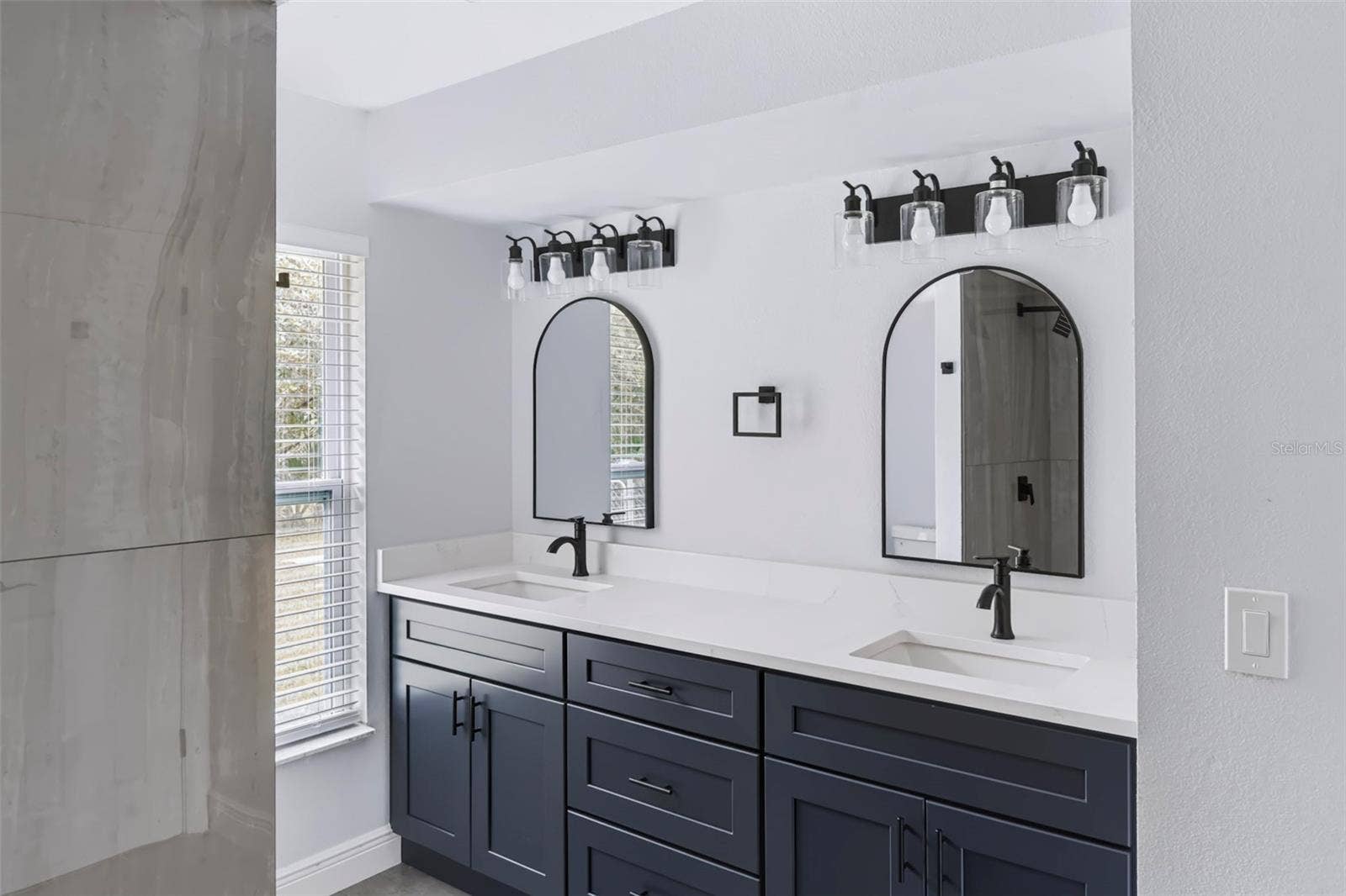 1910 LONG POND DRIVE, Longwood, FL 32779 1910 LONG POND DRIVE, Longwood, FL 32779