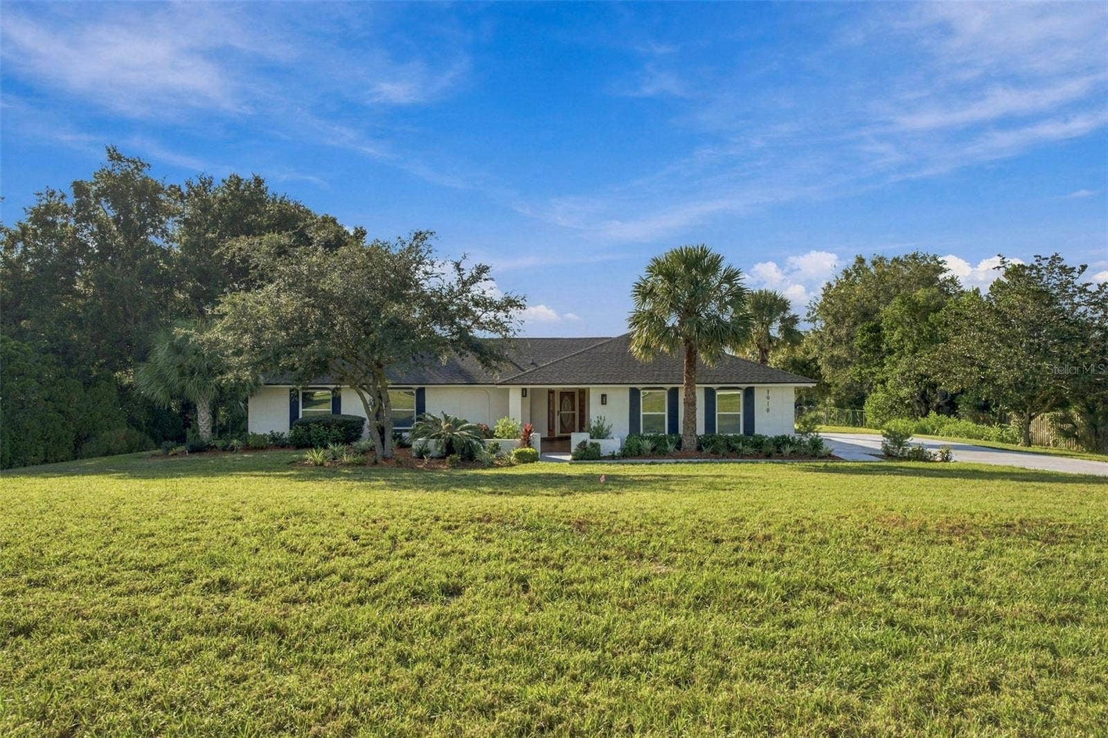 1910 LONG POND DRIVE, Longwood, FL 32779 1910 LONG POND DRIVE, Longwood, FL 32779