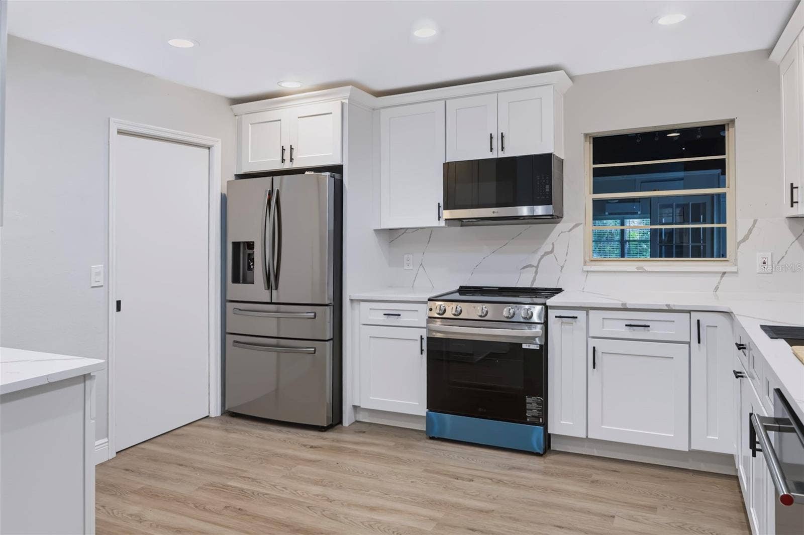 1910 LONG POND DRIVE, Longwood, FL 32779 1910 LONG POND DRIVE, Longwood, FL 32779