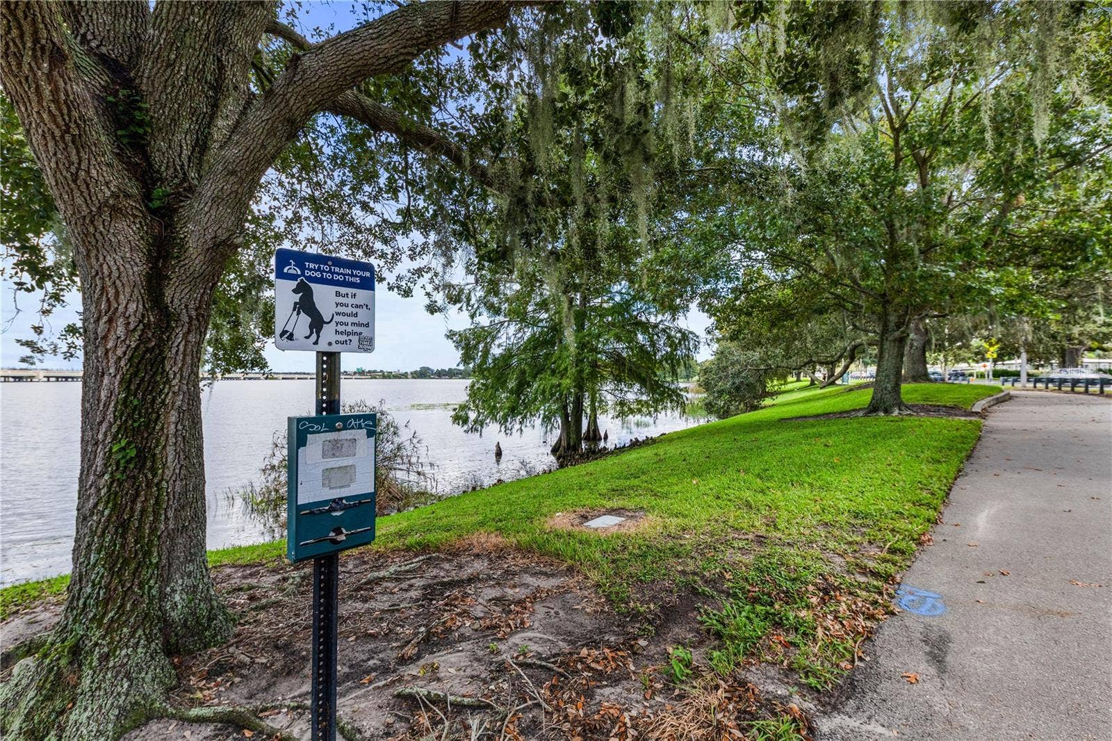 3221 UNDERHILL COURT, Orlando, FL 32803