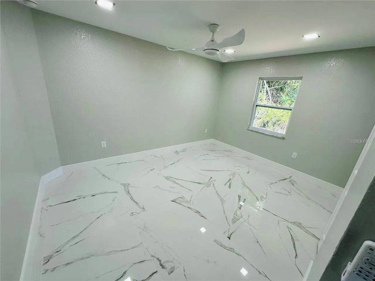 23462 ROCKET AVENUE, Port Charlotte, FL 33954 23462 ROCKET AVENUE, Port Charlotte, FL 33954