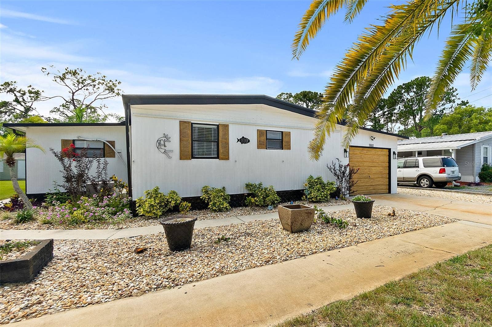 5660 WOOD STREET, Port Orange, FL 32127 5660 WOOD STREET, Port Orange, FL 32127