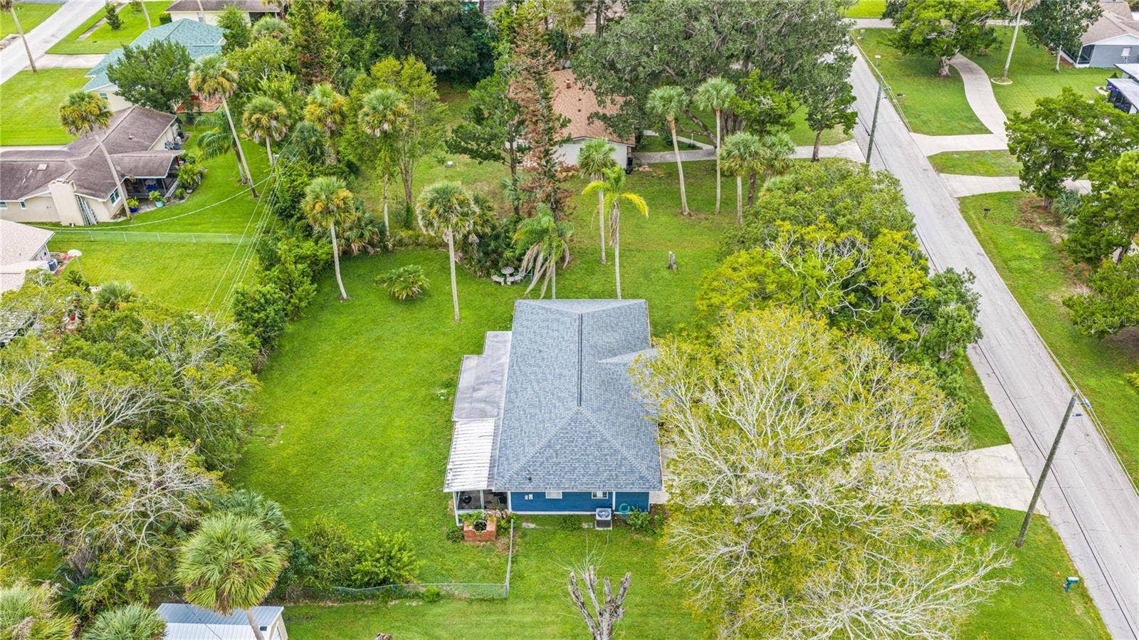 555 RIDGE BOULEVARD, South Daytona, FL 32119 555 RIDGE BOULEVARD, South Daytona, FL 32119